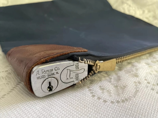 VINTAGE BANK OF AMERICA MONEY BAG LOCK BAG ID BAG BILL BAG COIN BAG ব্যাংক লক ব্যাগ